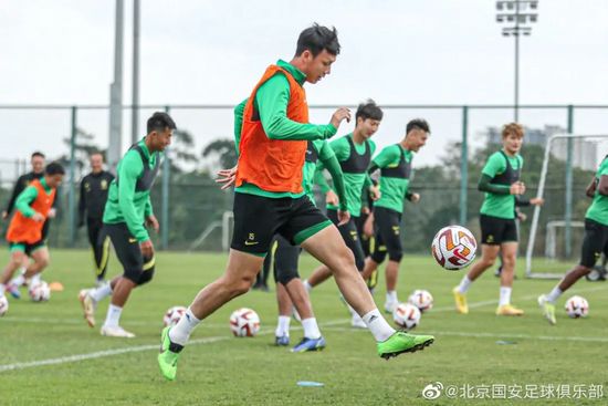 国产黑丝在线