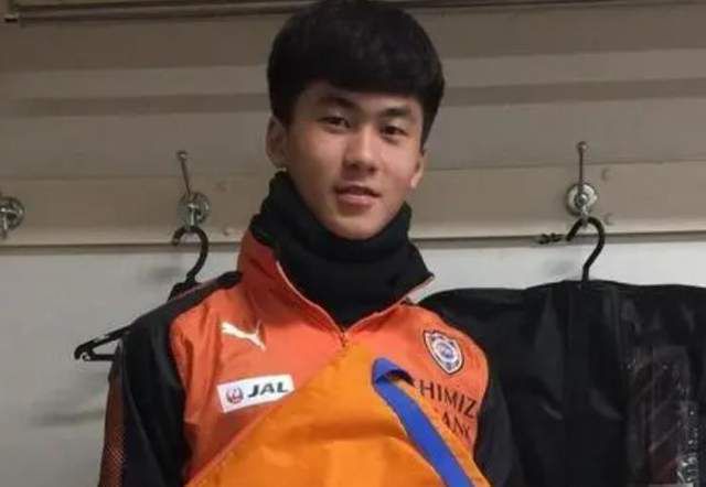 成人久久久久