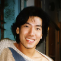 在野外被4个男人躁一夜吧